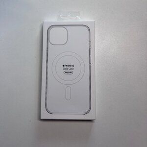 Apple iPhone 13 Clear Case w. Magsafe